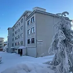 Santa Lejlighed *